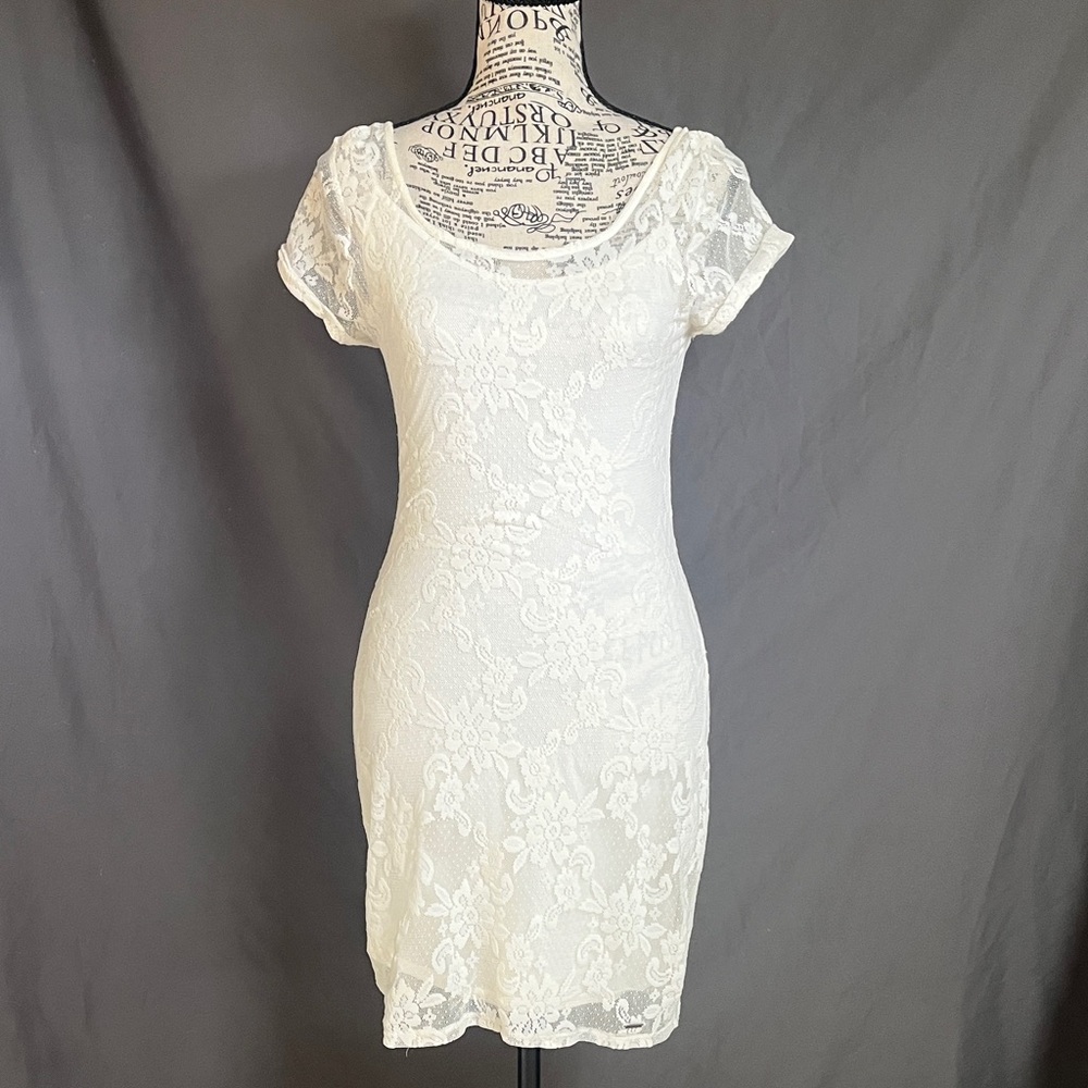 Hollister Cream Lace Midi Dress